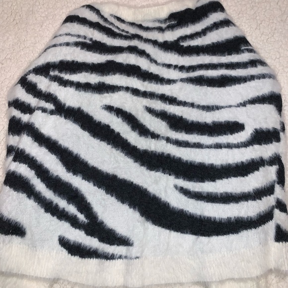Express Zebra Print Sweater Fuzzy Animal Print Y2K - Picture 3 of 4